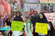 برپایی ۶ میز خدمت هفته ملی جمعیت در واوان، چهاردانگه و اسلامشهر؛ تقدیر از خانواده‌های دارای ۴ فرزند و مشاوره به خانواده‌های بی‌فرزند و تک‌فرزند
